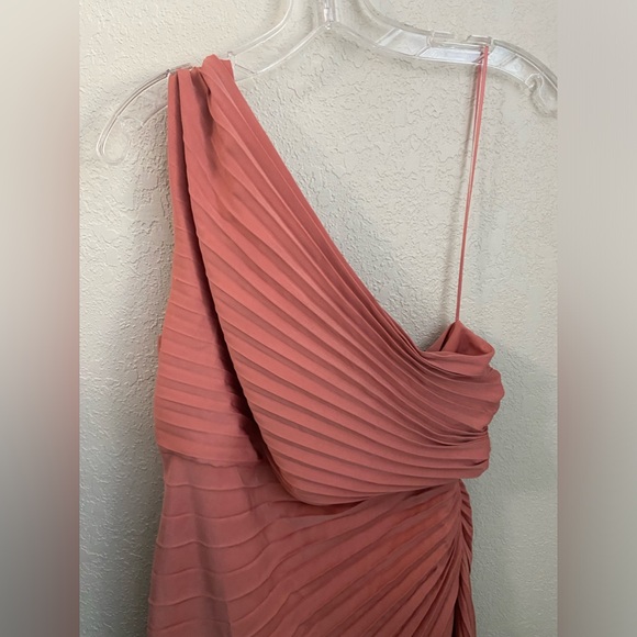 NWT Banana Republic Gorgeous One Shoulder Pleated Coral Pink Asymmetric Dress 12 - Picture 9 of 13